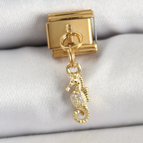 Tegan 316L Çelik Sallantılı Zirkon Taşlı Deniz Atı Model Gold Renk Nomination Charm TG27BC1430