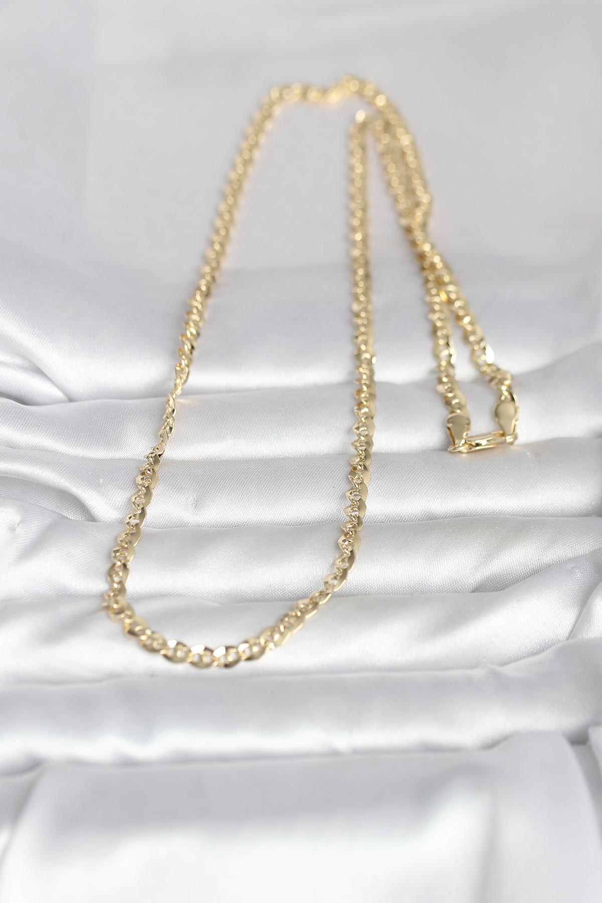 Tegan CM 14K Gold Renk Yassı Oval Zincirli Model 60 cm Kadın Kolye TG27BKO10989