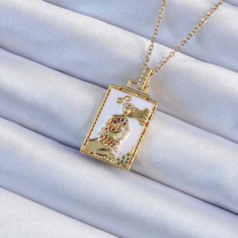 Tegan 316L Çelik Zincir Gold Renk Beyaz Mineli Tarot Kolye TG27BKO9249