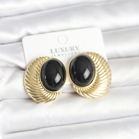 Tegan Pirinç Gold Renk Siyah Boncuklu Oval Vintage Kadın Küpe TG27BKP11390
