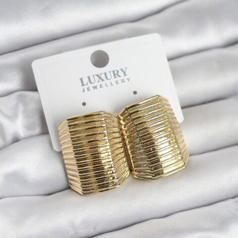 Tegan Gold Renk Pirinç Vintage Esintili Statement Küpe TG27BKP11736