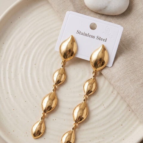 Tegan 316L Çelik Gold Renk Yaprak Motifli Uzun Tasarım Küpe TG27BKP12050