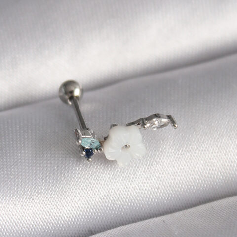 Tegan 316L Çelik Gümüş Renk Zirkon Taş Detay Beyaz Çiçek Model Tragus Piercing TG27PR1359
